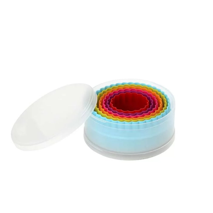 Set of 6 Double Sided Plain/Crinkle Round Cookie Cutters - Assorted Colours