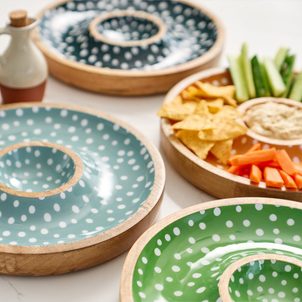 Sintra Mango Wood Spotted Chip and Dip Bowl | Eco-Friendly Serveware