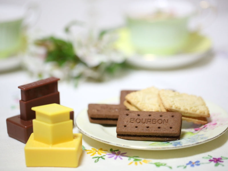 Bourbon Biscuit Recipe | Bake a Classic with Dexam British Biscuit Cutters