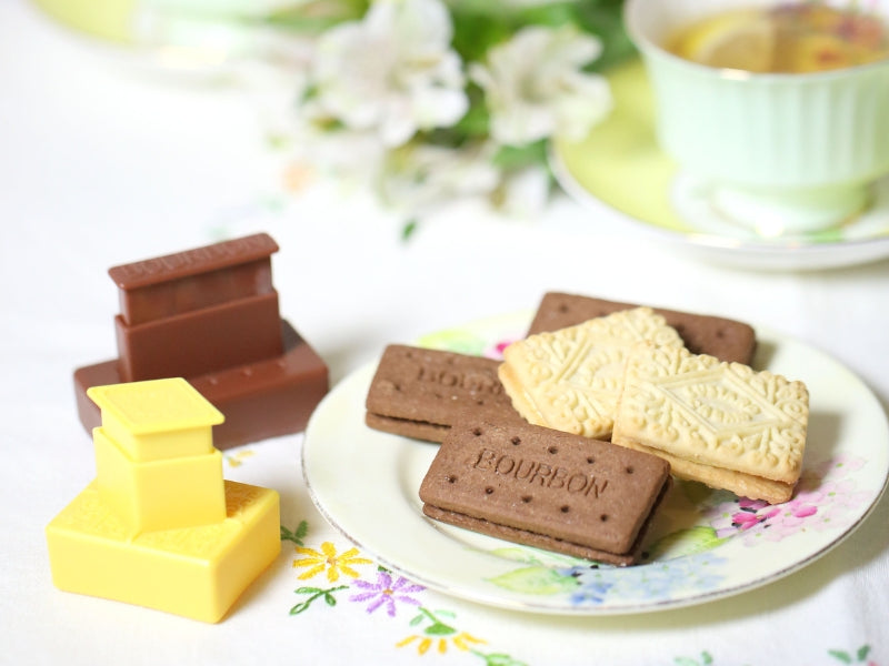 Custard Cream Biscuit Recipe | Make British Classics with Dexam Cutters