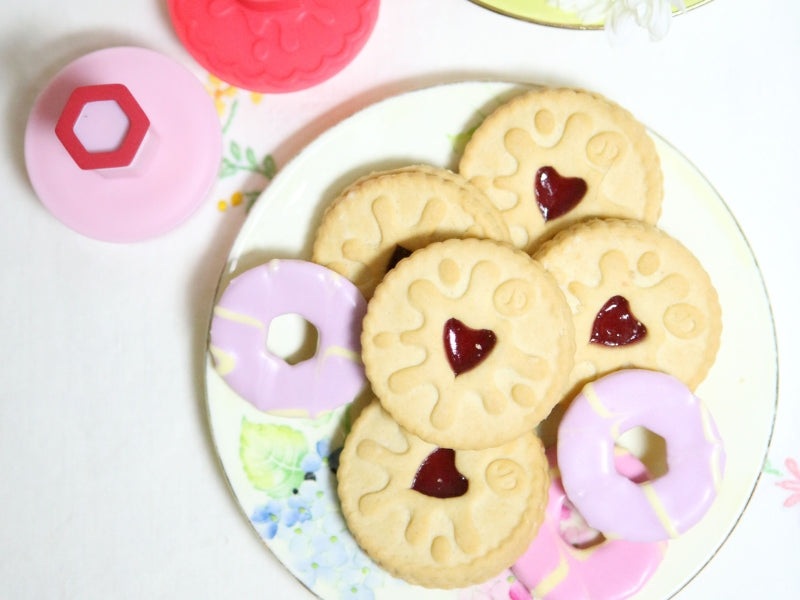 Jam Treats Biscuit Recipe | Make Classic Biscuits with Dexam Cutters
